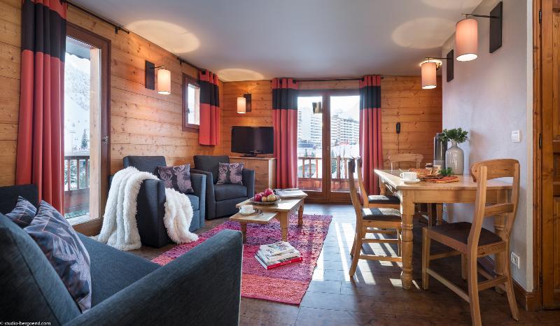 Chalets Montana Airelles Тинь Экстерьер фото